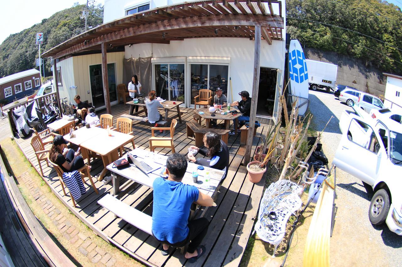 Pavilionsurf&Lodge Sisikui Kültér fotó